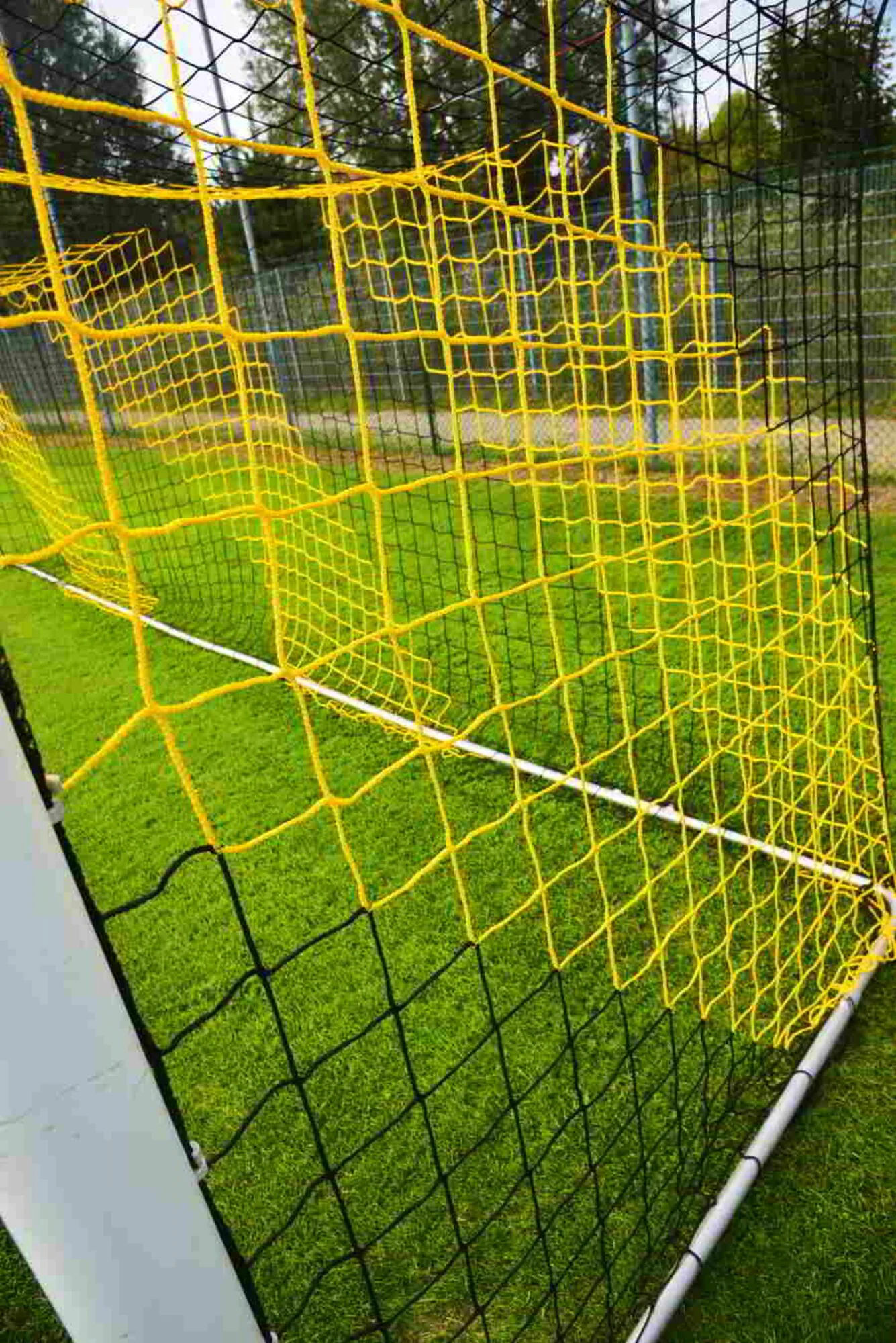 Powershot Futsal-Netz 3,0 x 2,0 Meter - 3mm - Schwarz/Gelb - Image 3