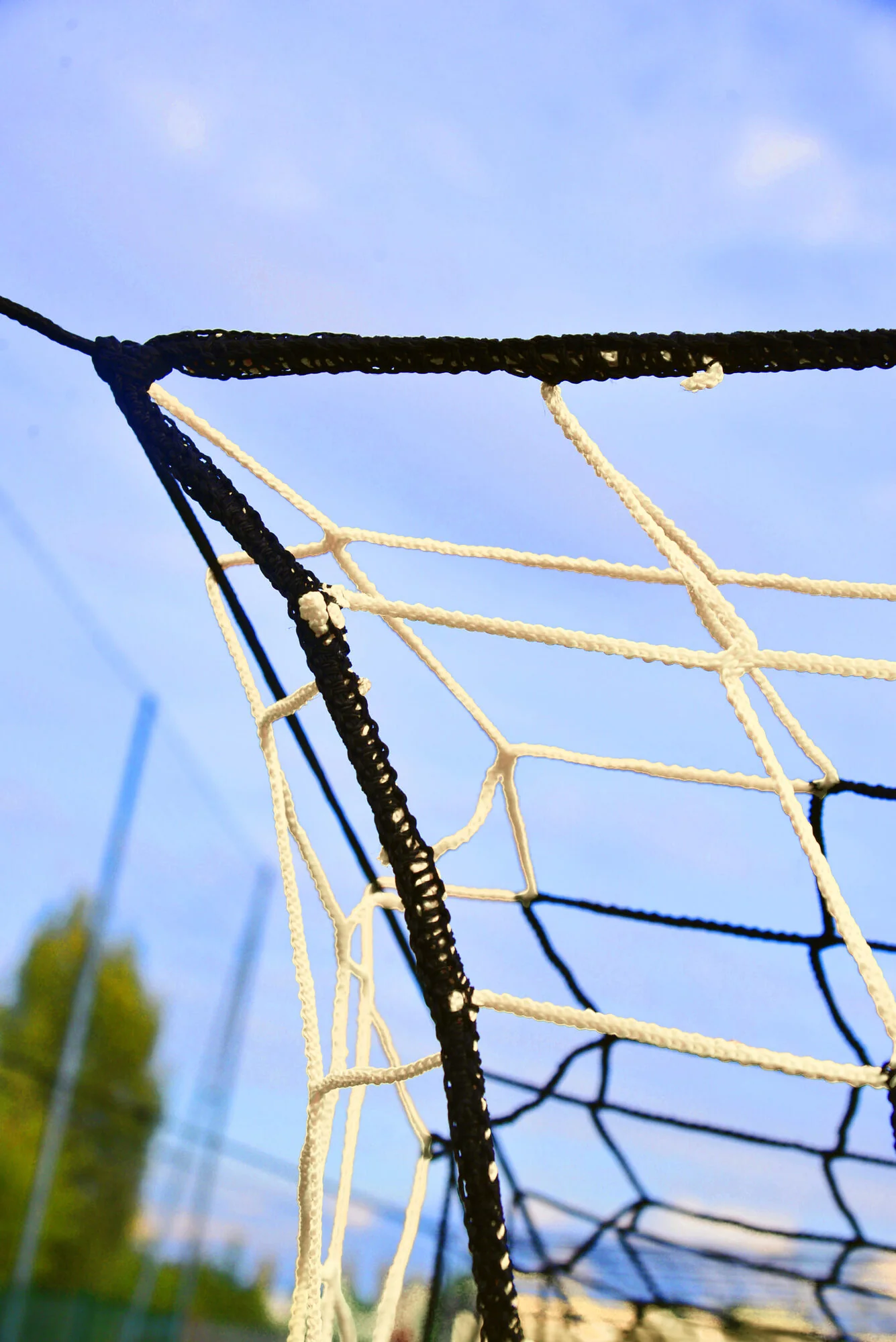 Powershot Fußballnetz - 11er Tor, 7,32 x 2,44 Meter - Europäisch - 4mm Weiß/Schwarz - Image 5
