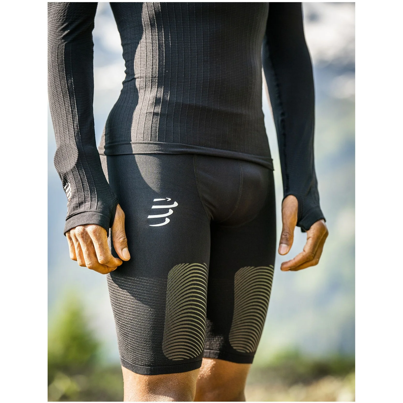 Compressport Herrenhose Trail Under Control Short - Image 6