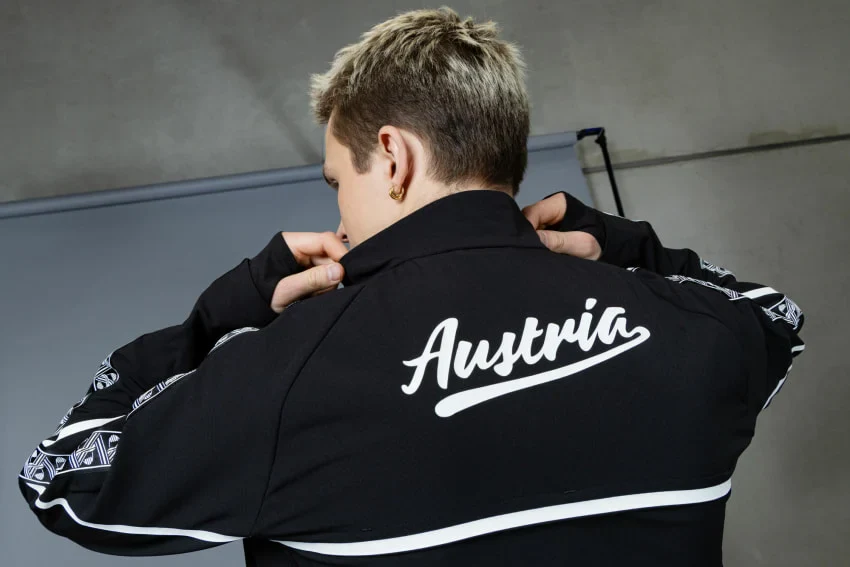 ÖFB Trainingsjacke King Anthem Jacket - Image 9