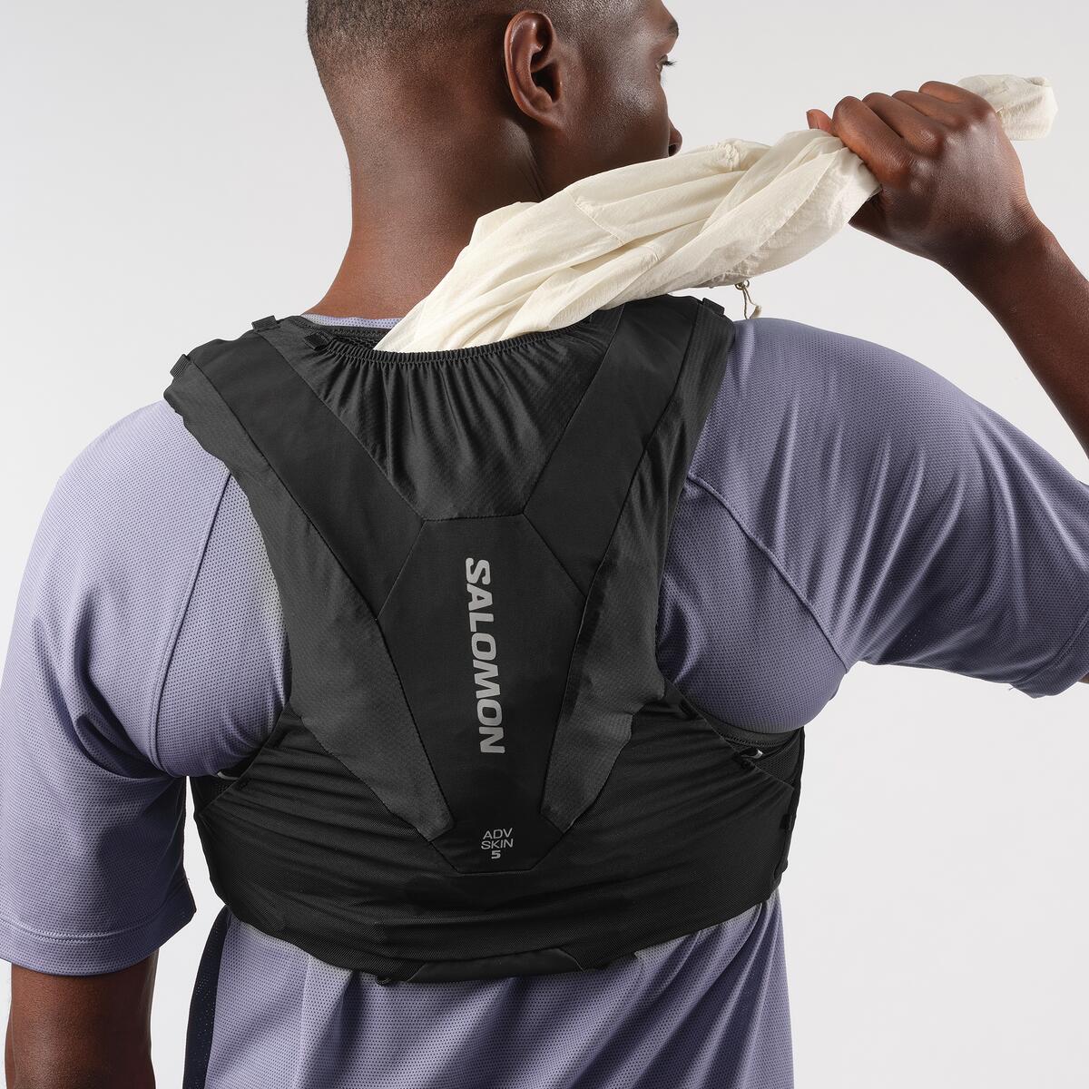Salomon Laufrucksack ADV Skin 5 Set - Image 4