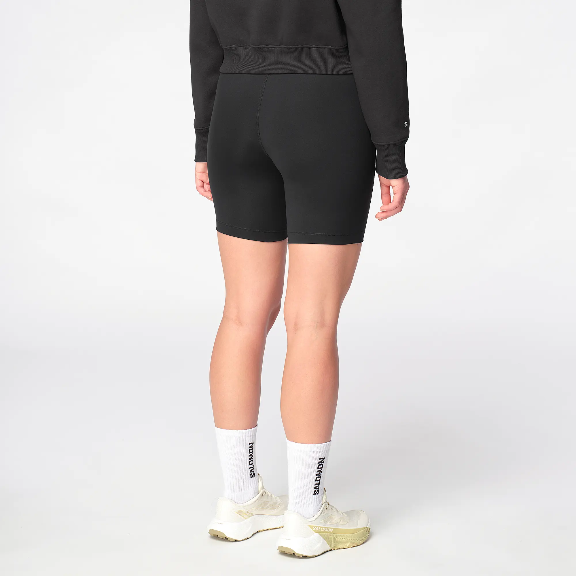 Salomon Shakeout Short Tight 6, Damen Laufshorts Tight für Running m, deep black - Image 3